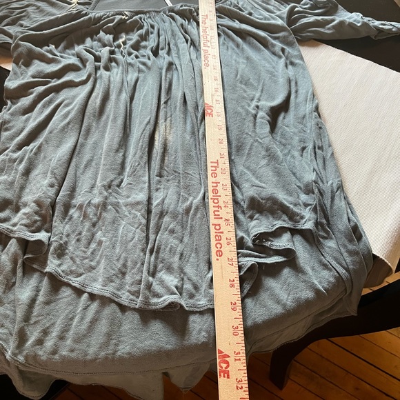 Free People flutter sleeved top Sz L - Picture 6 of 6